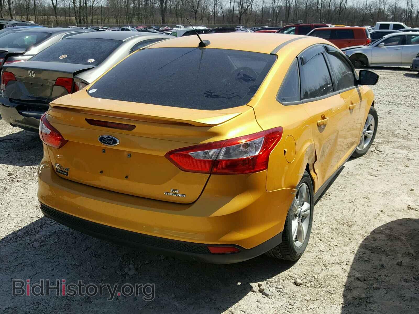 2012 FORD FOCUS - VIN: 1FAHP3F23CL421096 - Photo 4