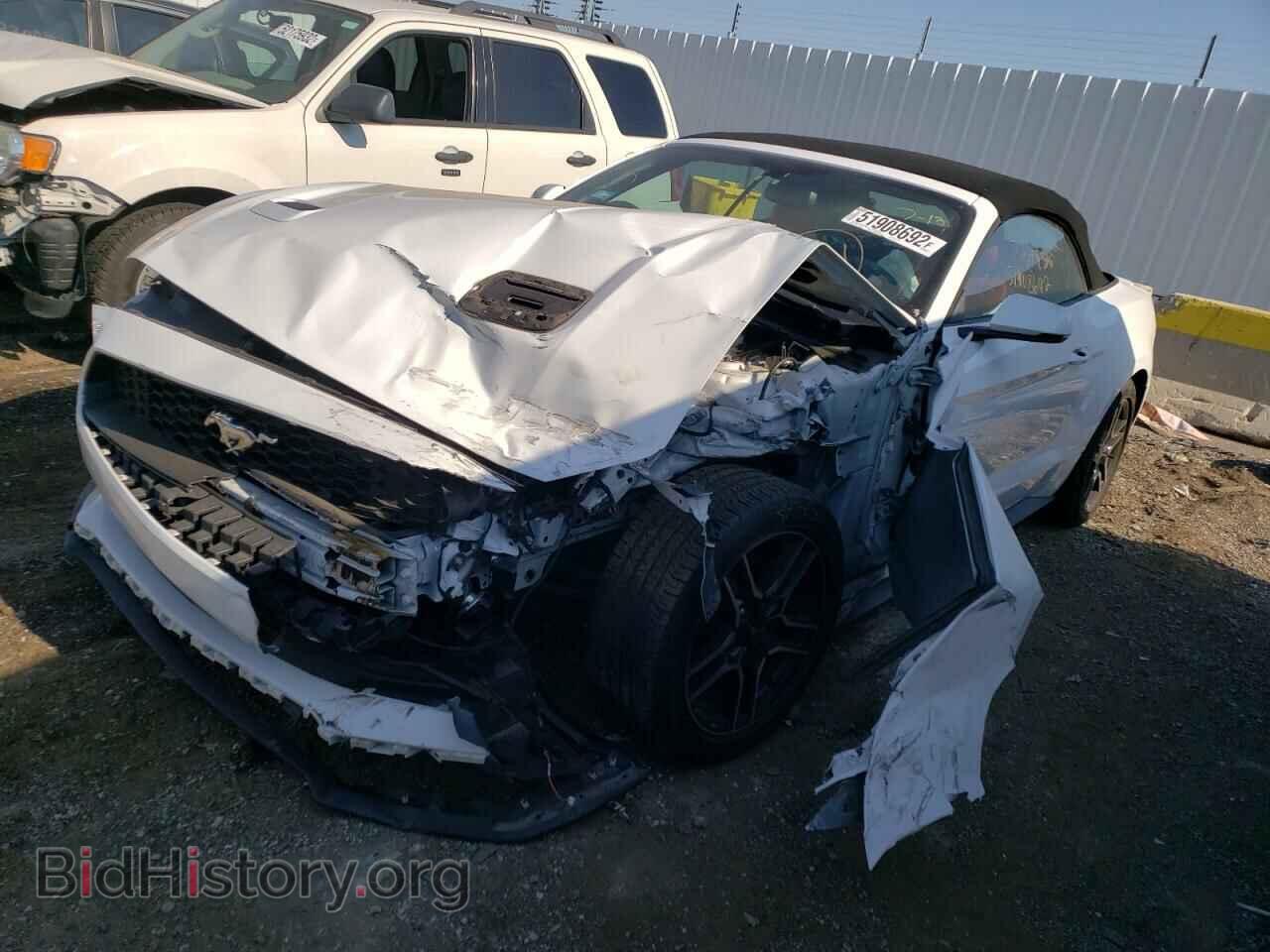 2018 FORD MUSTANG - VIN: 1FATP8UH8J5145496 - Фото 2