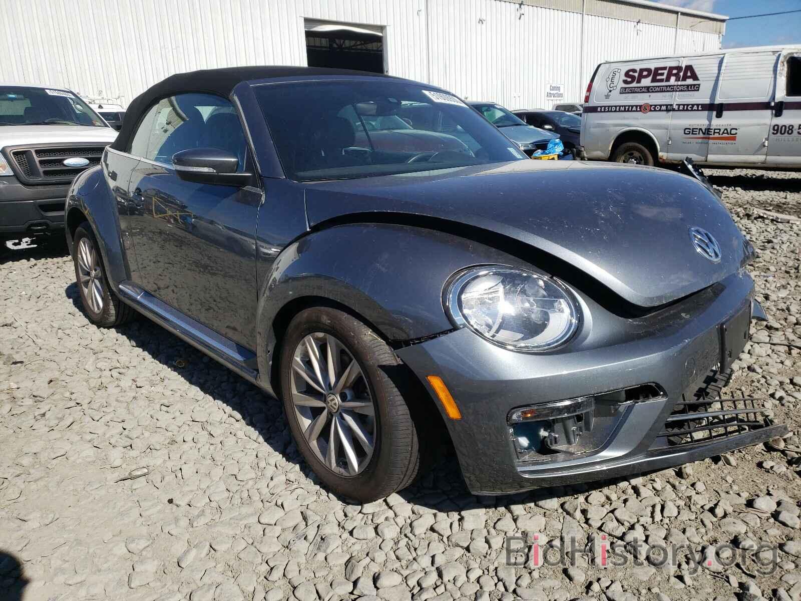 Photo 3VW5DAAT9KM505766 - VOLKSWAGEN BEETLE 2019