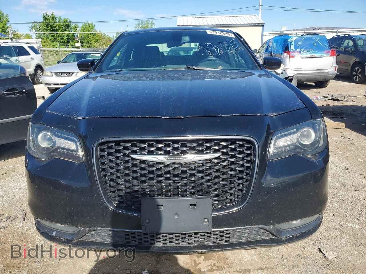2017 CHRYSLER 300 - VIN: 2C3CCAGG2HH597385 - Photo 5