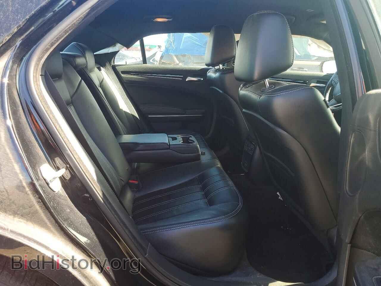 2017 CHRYSLER 300 - VIN: 2C3CCAGG2HH597385 - Photo 10