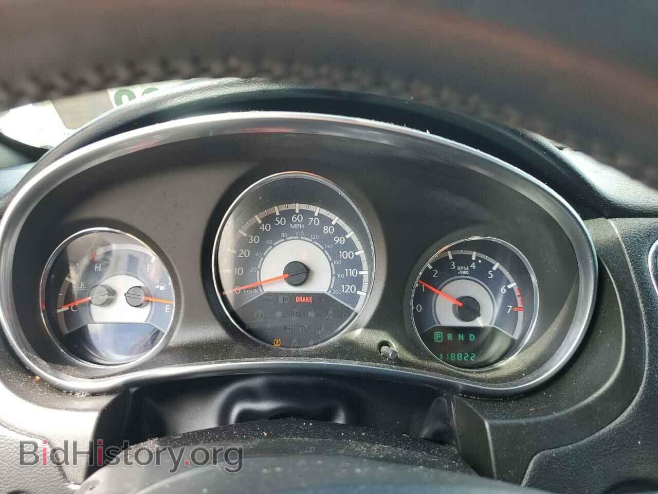 2014 CHRYSLER 200 - VIN: 1C3CCBBB4EN192729 - Фото 9