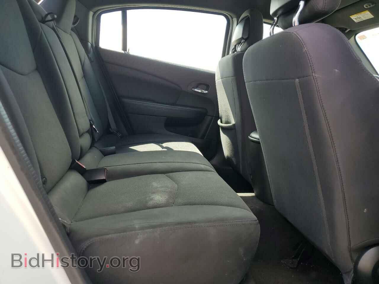2014 CHRYSLER 200 - VIN: 1C3CCBBB4EN192729 - Фото 10