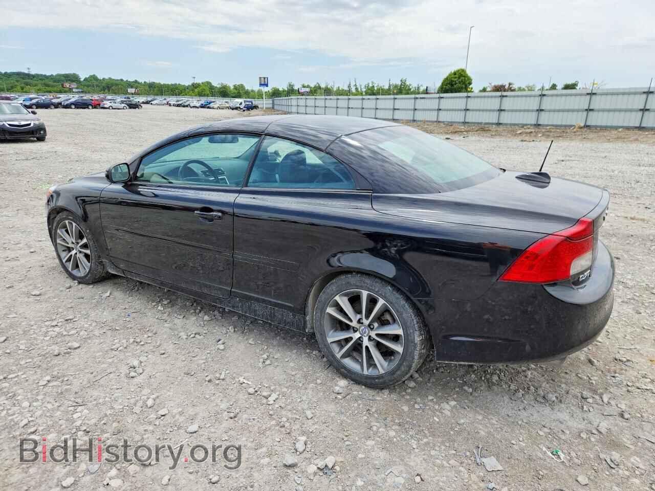 2012 VOLVO C70 - VIN: YV1672MC8CJ126704 - Фото 2