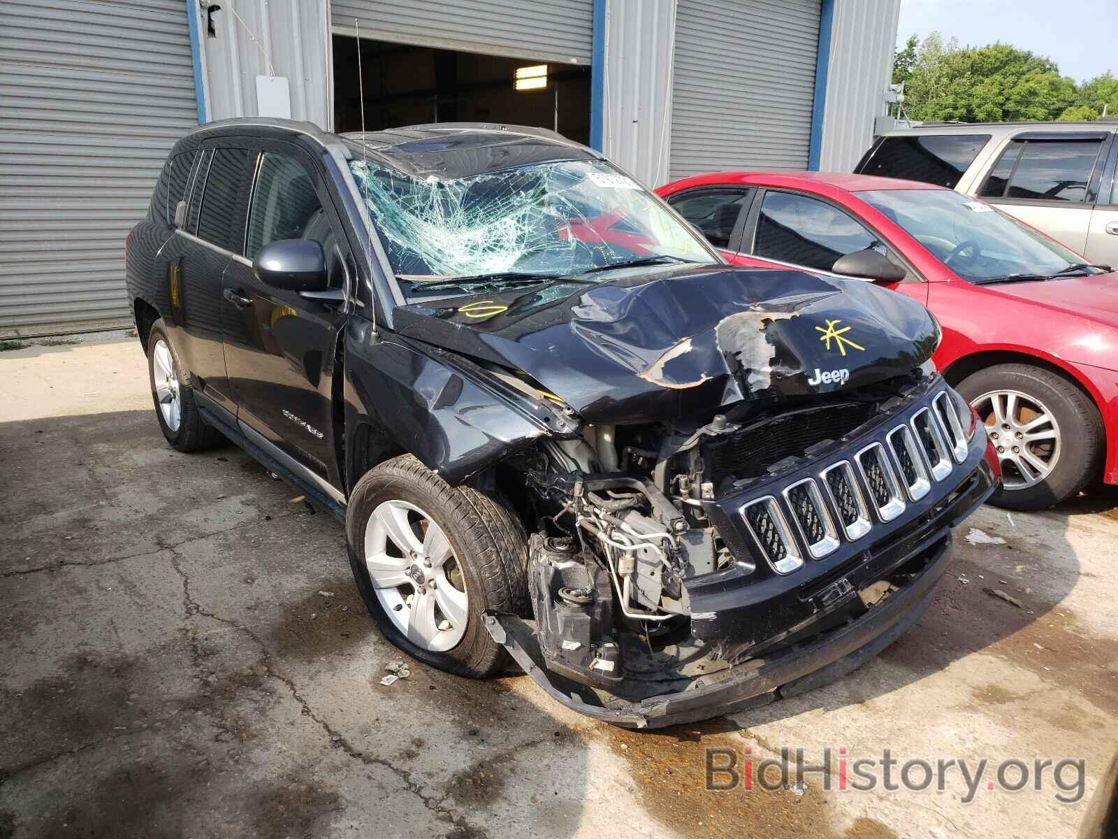 Photo 1J4NT1FB5BD150512 - JEEP COMPASS 2011