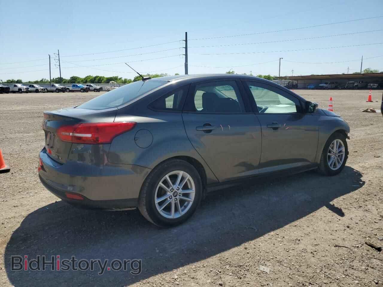 2017 FORD FOCUS - VIN: 1FADP3F29HL271999 - Фото 3