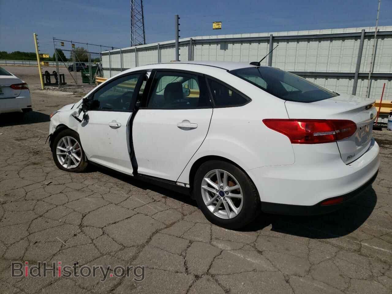 2017 FORD FOCUS - VIN: 1FADP3F20HL253133 - Фото 2