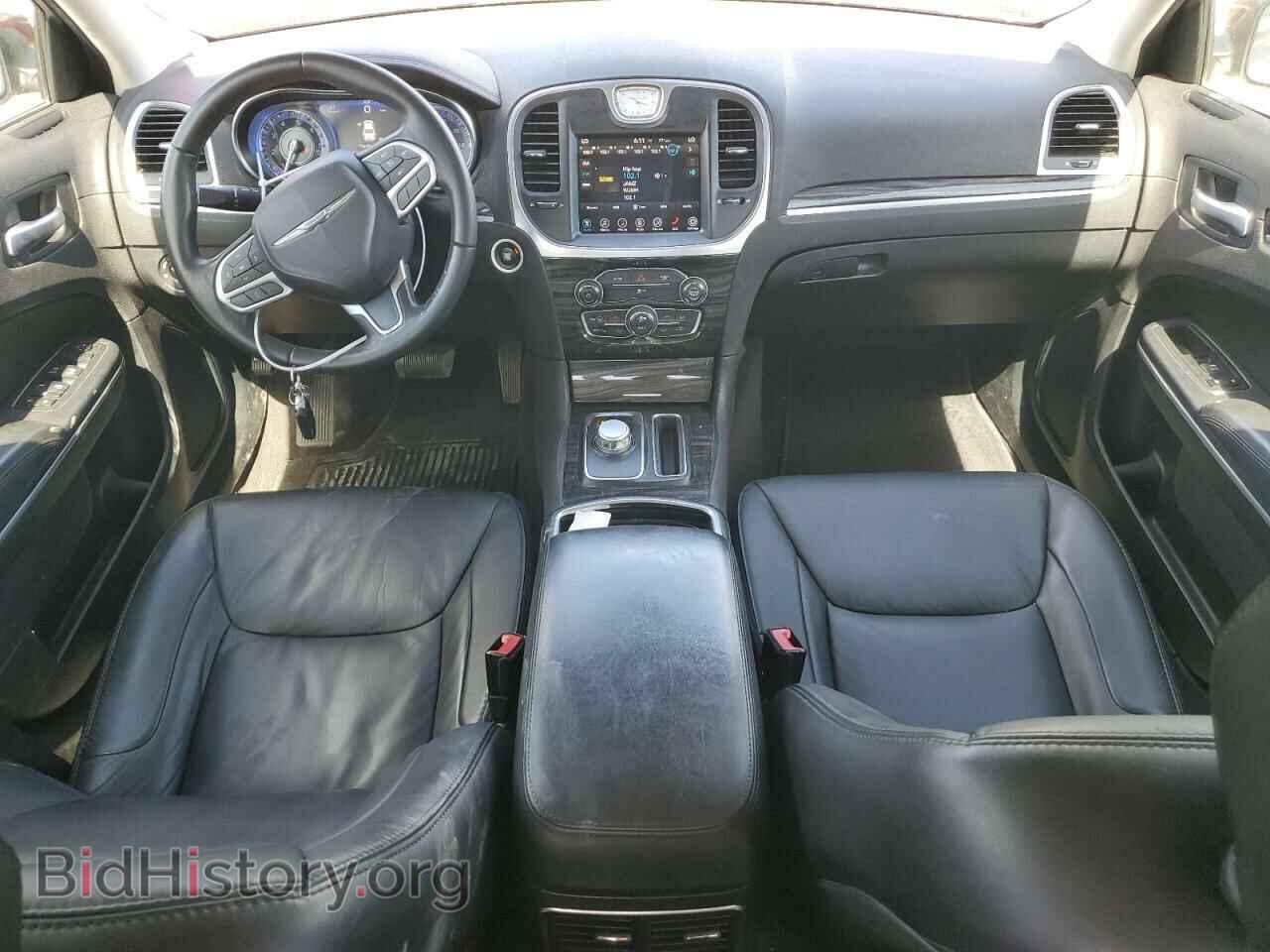 2017 CHRYSLER 300 - VIN: 2C3CCAAG3HH577414 - Фото 8