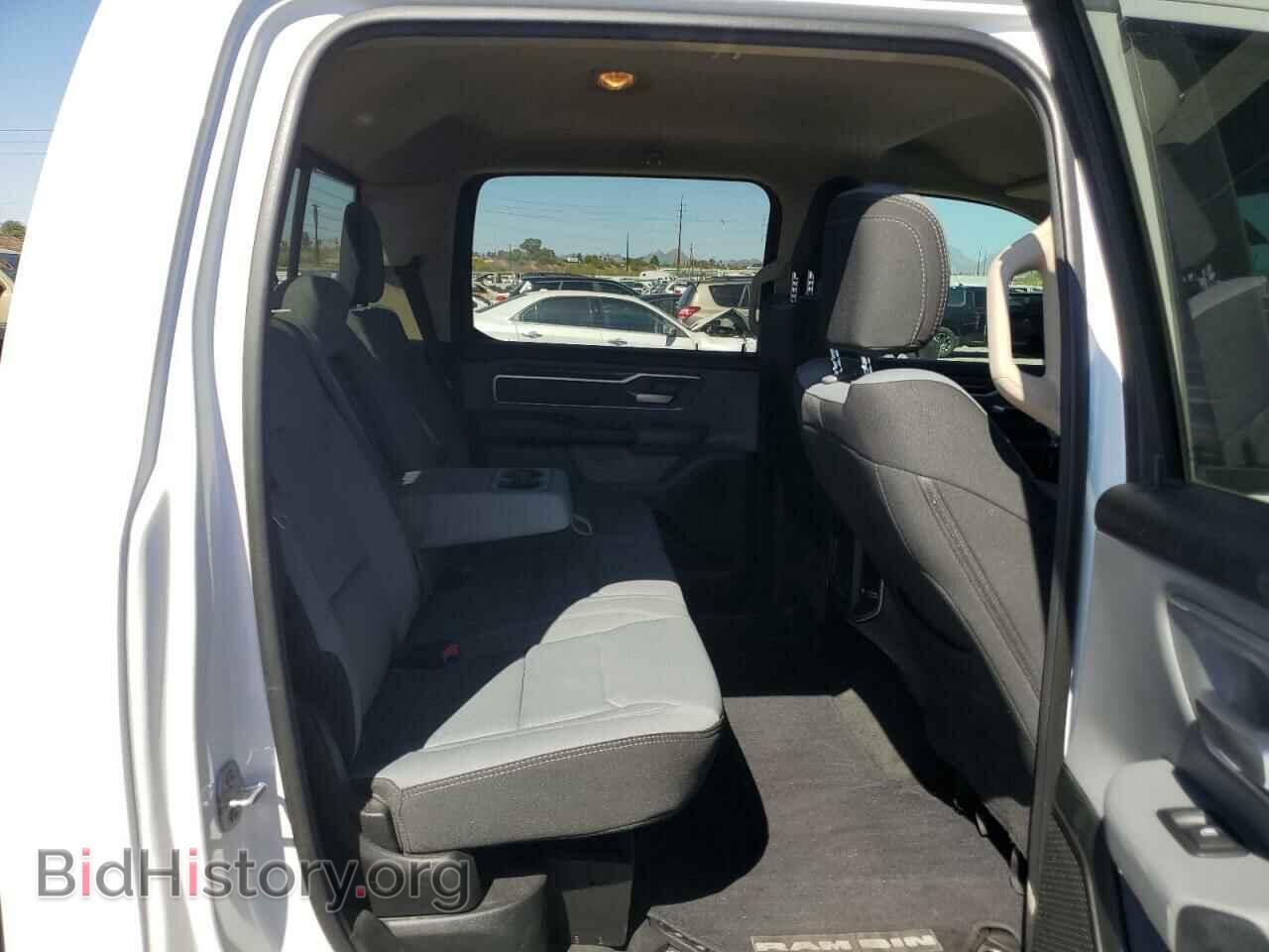 2020 RAM 1500 - VIN: 1C6SRFFMXLN364551 - Фото 10