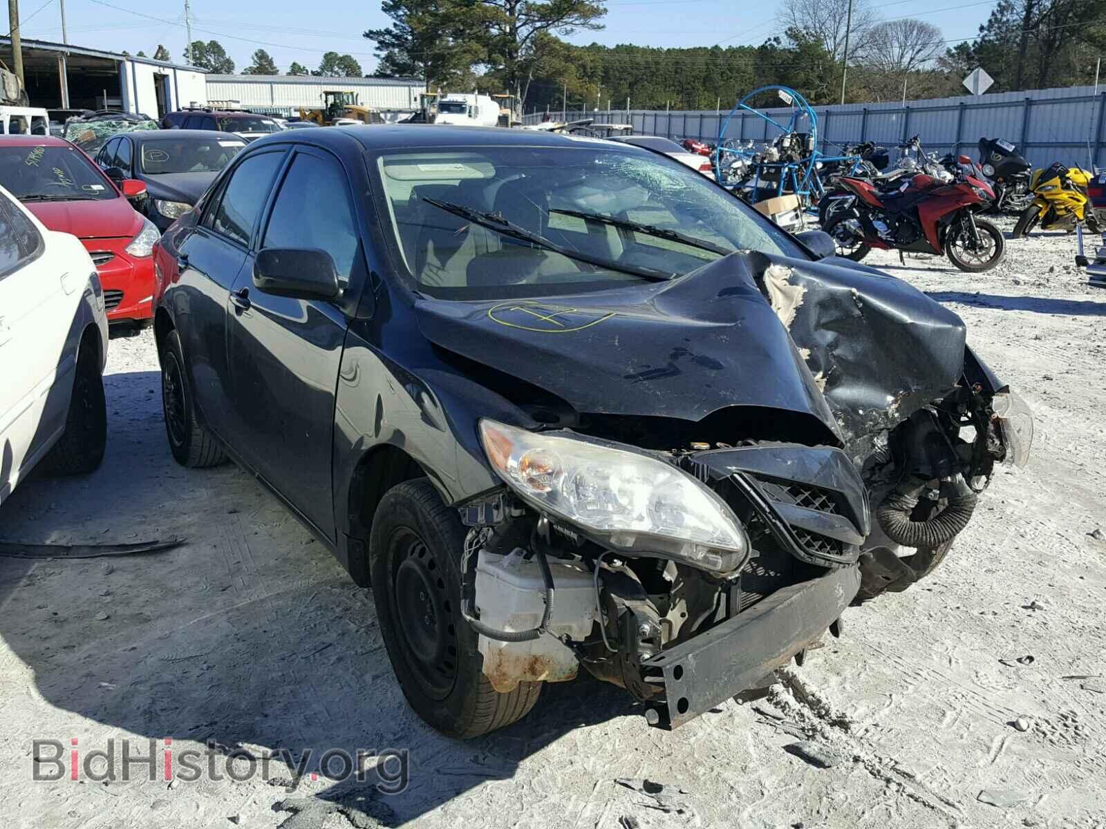 Фотография JTDBU4EEXBJ105585 - TOYOTA COROLLA BA 2011