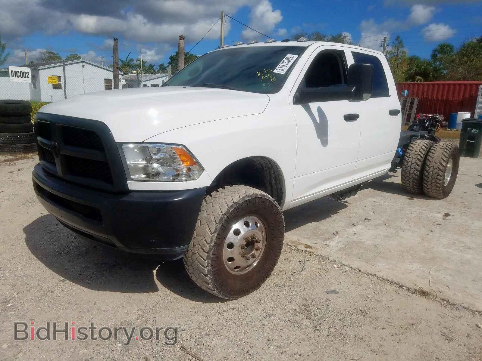 2018 RAM 3500 - VIN: 3C7WRTCL9JG188671 - Фото 2