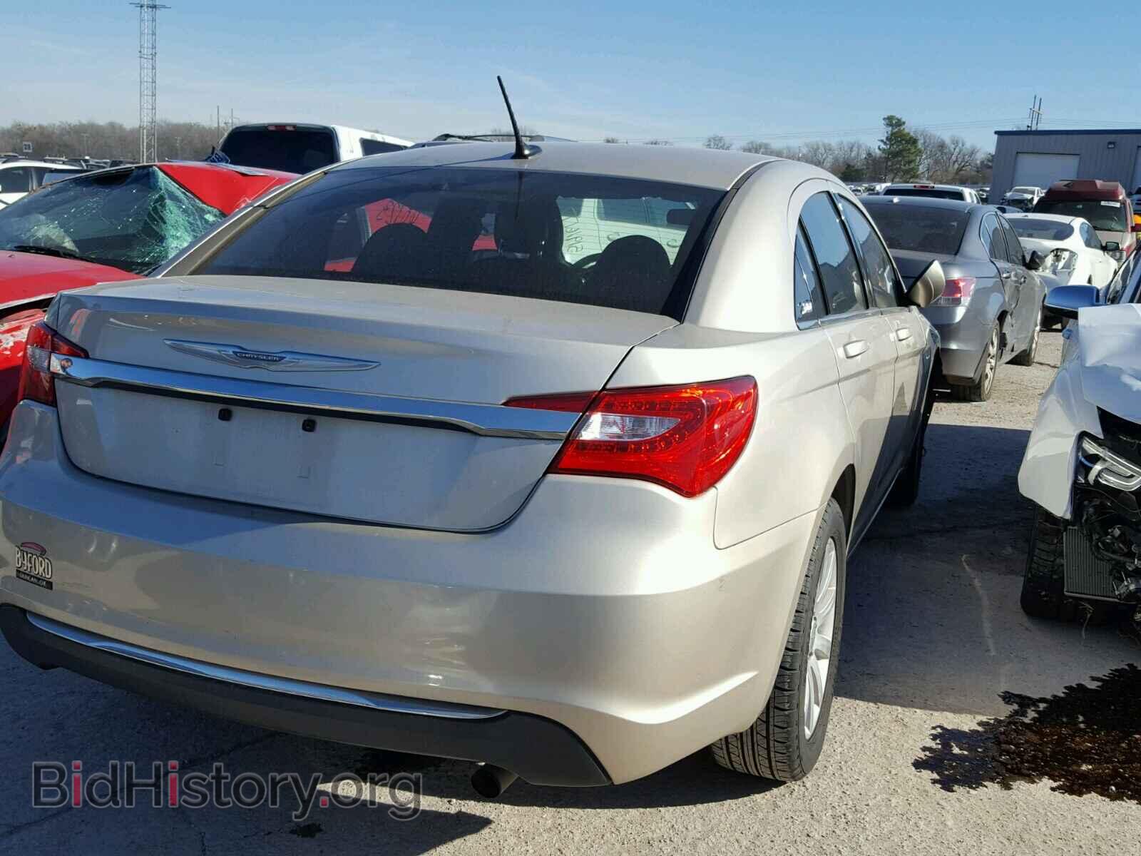 2013 CHRYSLER 200 - VIN: 1C3CCBBB3DN695960 - Фото 4