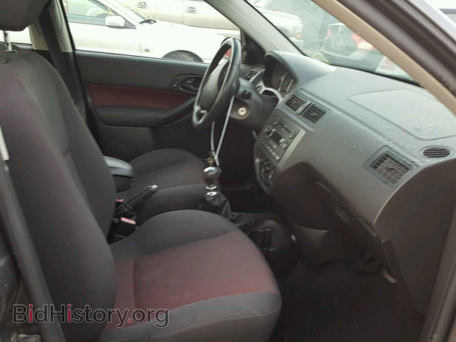 2005 FORD FOCUS - VIN: 1FAFP38ZX5W298464 - Фото 5