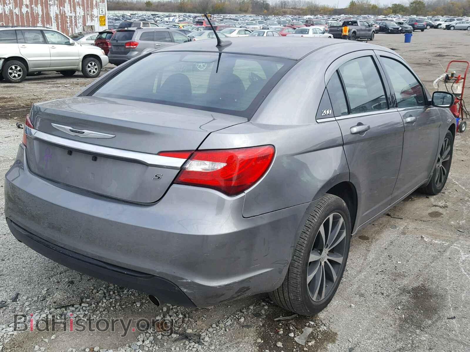 2013 CHRYSLER 200 - VIN: 1C3CCBCG2DN638885 - Фото 4
