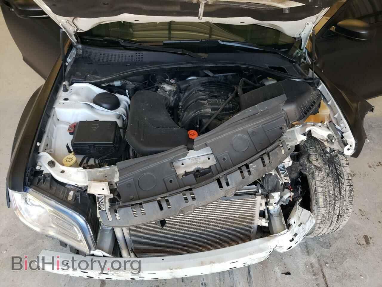 2014 CHRYSLER 300 - VIN: 2C3CCAAG1EH330355 - Фото 11