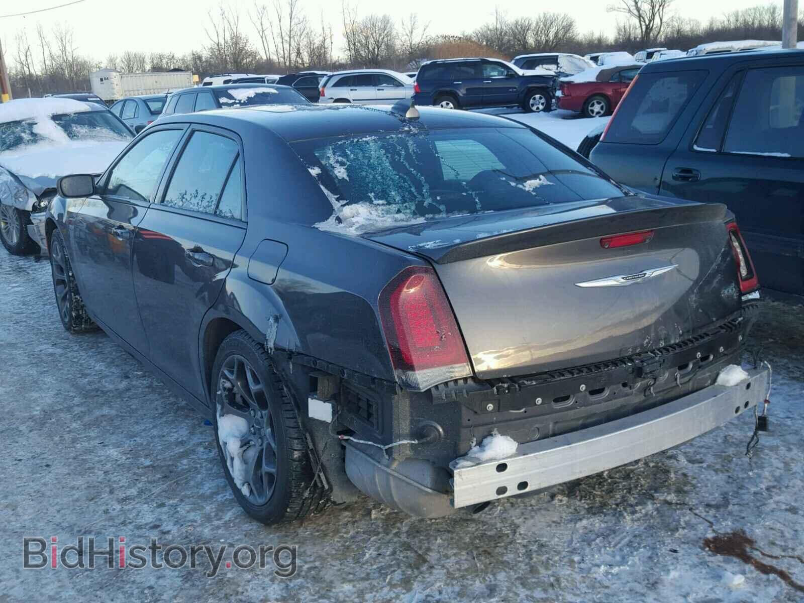 2016 CHRYSLER 300 - VIN: 2C3CCABT8GH295103 - Фото 3