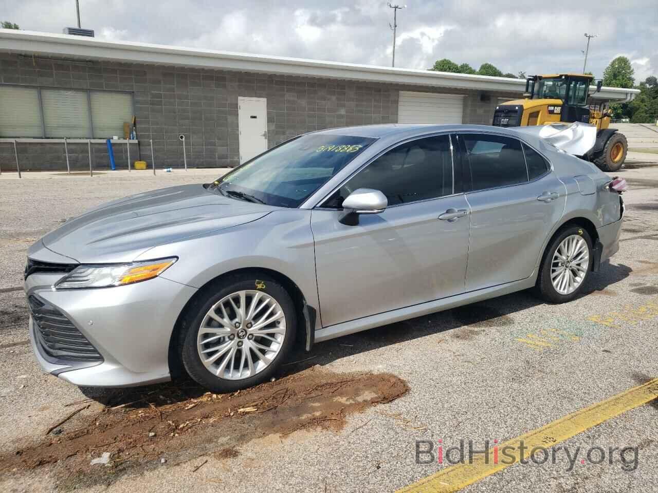 Photo 4T1B11HK5JU052389 - TOYOTA CAMRY 2018