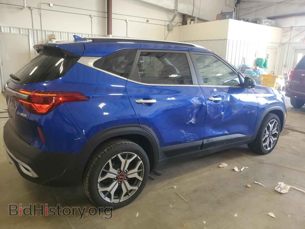 2021 KIA SELTOS - VIN: KNDETCA29M7177206 - Фото 3