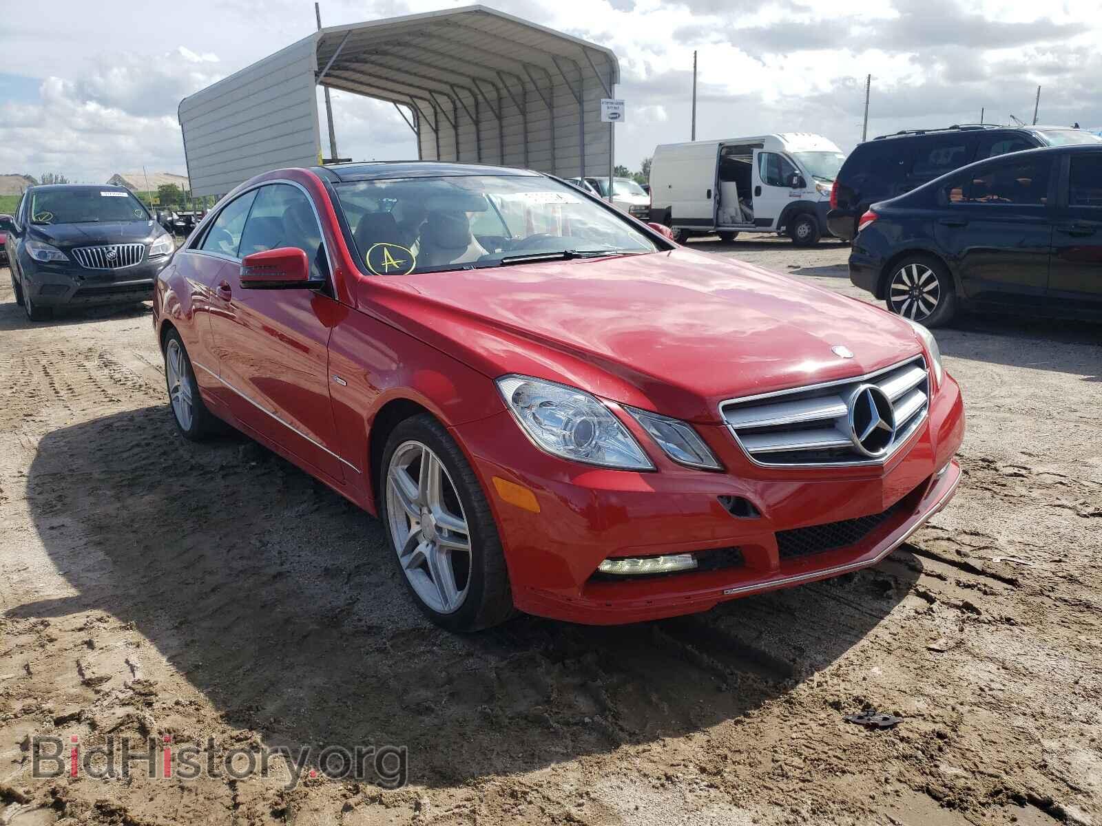 Photo WDDKJ5KB7CF133606 - MERCEDES-BENZ E-CLASS 2012