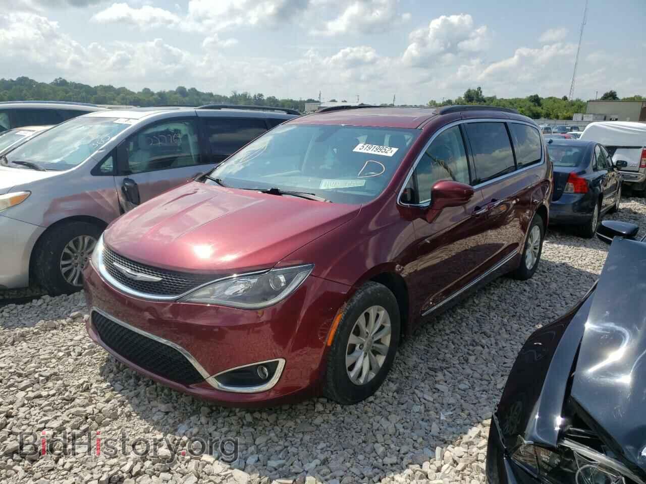 2017 CHRYSLER PACIFICA - VIN: 2C4RC1BG3HR527580 - Photo 2