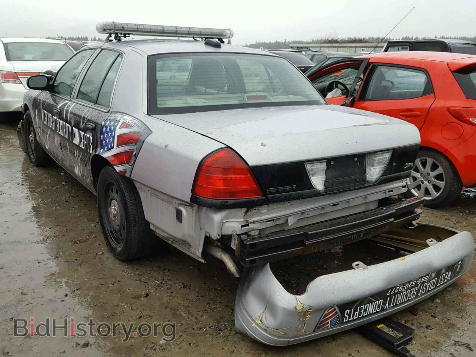 2011 FORD CROWN VIC - VIN: 2FABP7BV6BX100653 - Фото 3