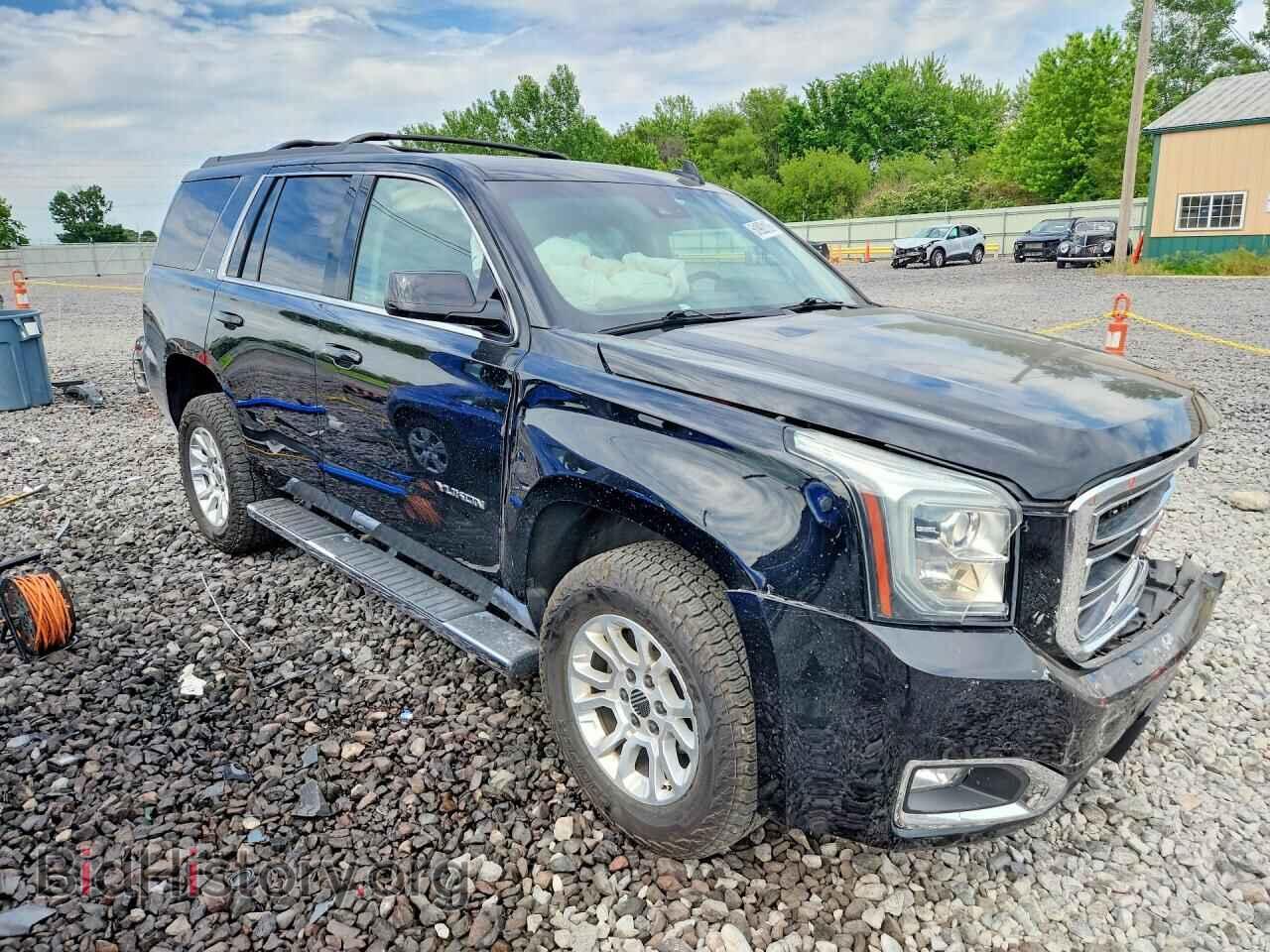 2017 GMC YUKON - VIN: 1GKS2BKC8HR135924 - Фото 4