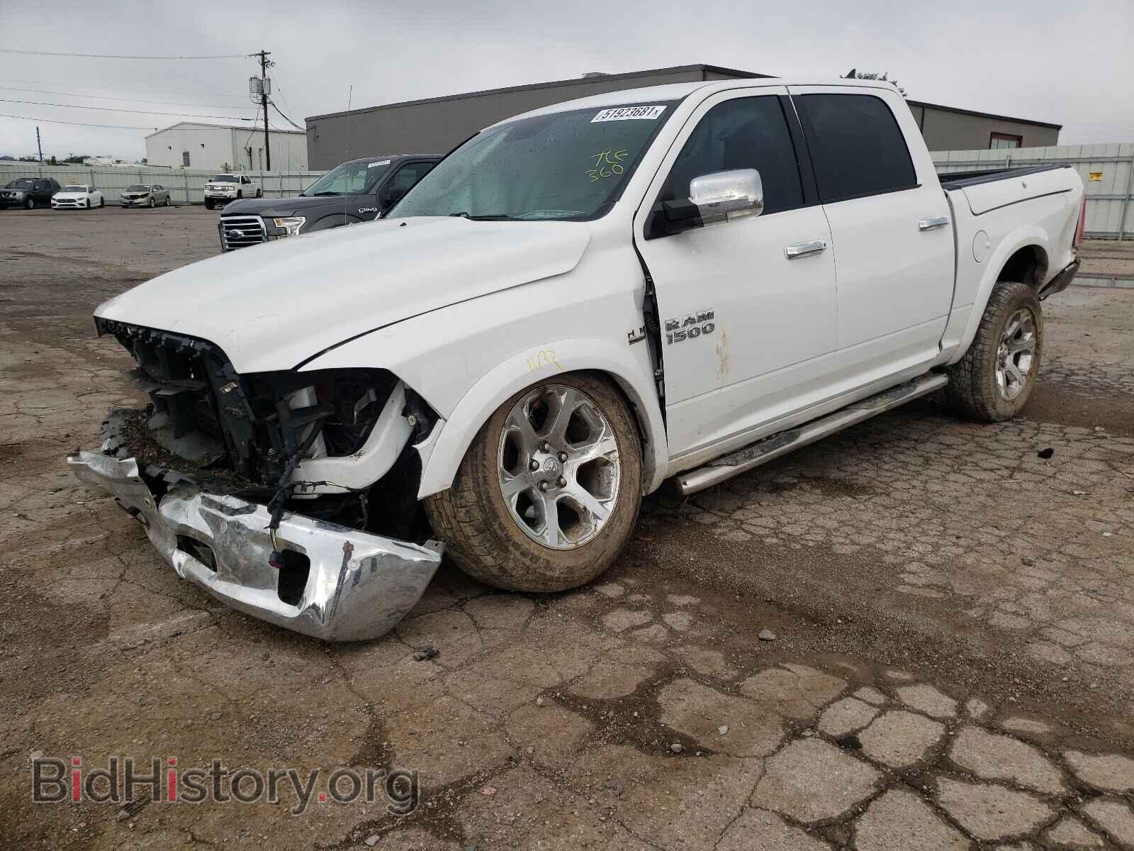 2017 RAM 1500 - VIN: 1C6RR7NT4HS711040 - Фото 2