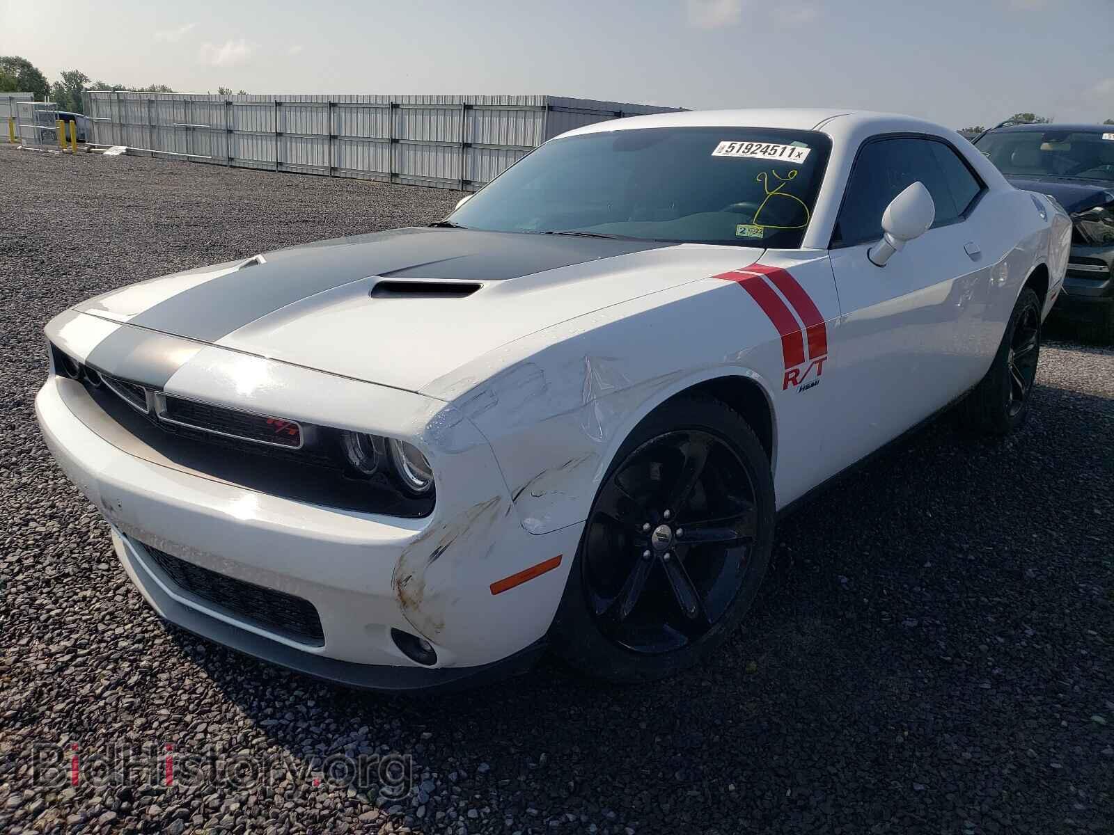 2017 DODGE CHALLENGER - VIN: 2C3CDZBT5HH568575 - Фото 2