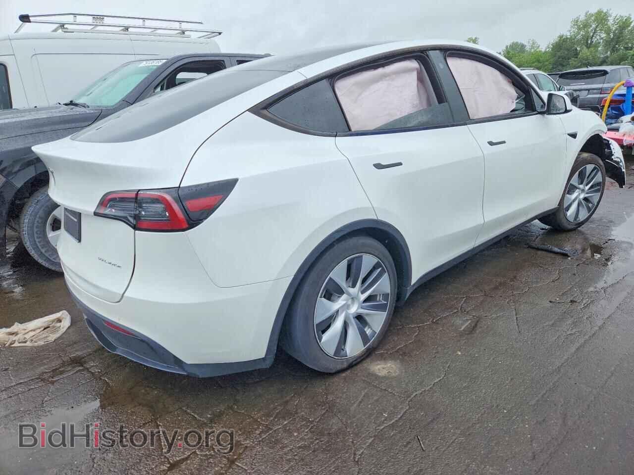 2023 TESLA MODEL Y - VIN: 7SAYGDEE2PA096123 - Photo 3