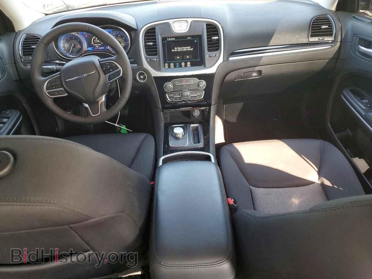 2023 CHRYSLER 300 - VIN: 2C3CCAAG9PH566061 - Фото 8