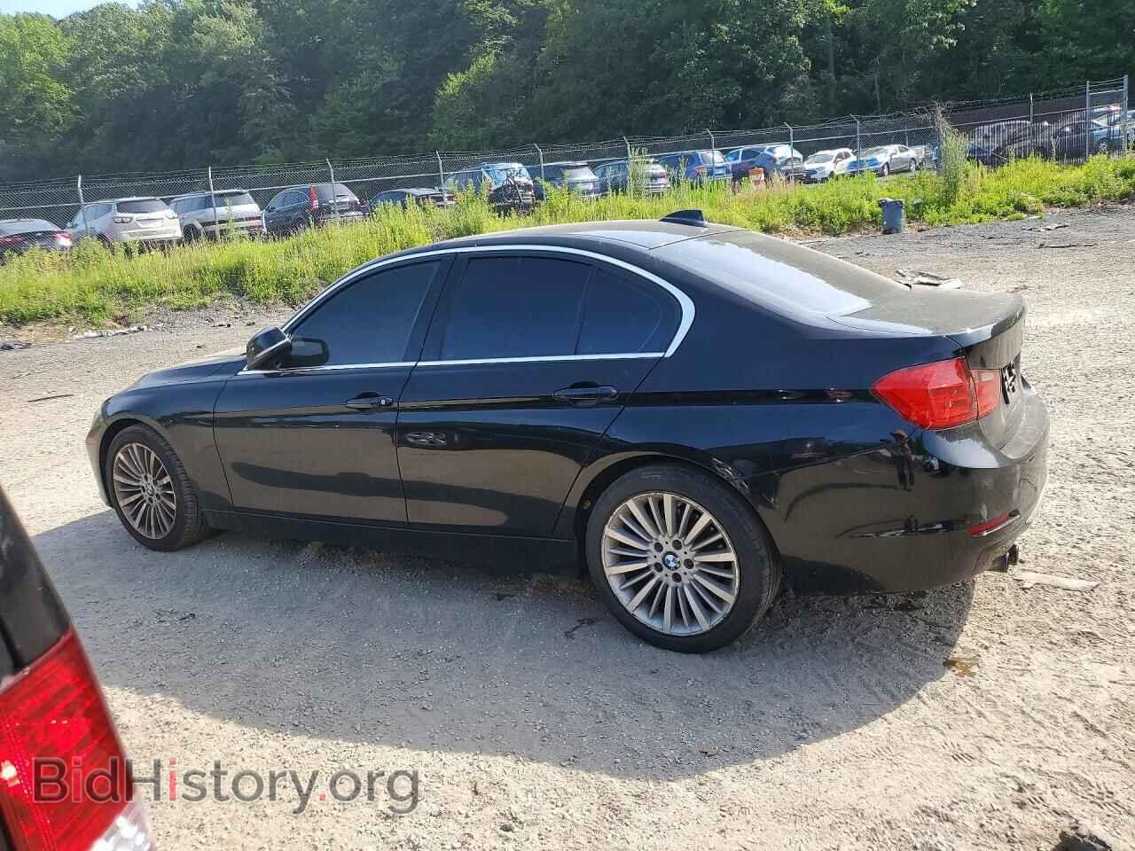 2012 BMW 3 SERIES - VIN: WBA3A5G55CNP18012 - Фото 2