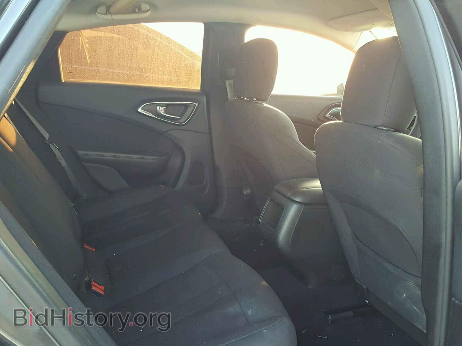 2015 CHRYSLER 200 - VIN: 1C3CCCABXFN616455 - Photo 6