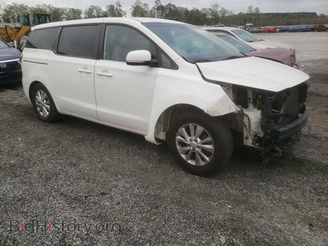 2017 KIA All Models - VIN: KNDMB5C18H6234439 - Фото 4