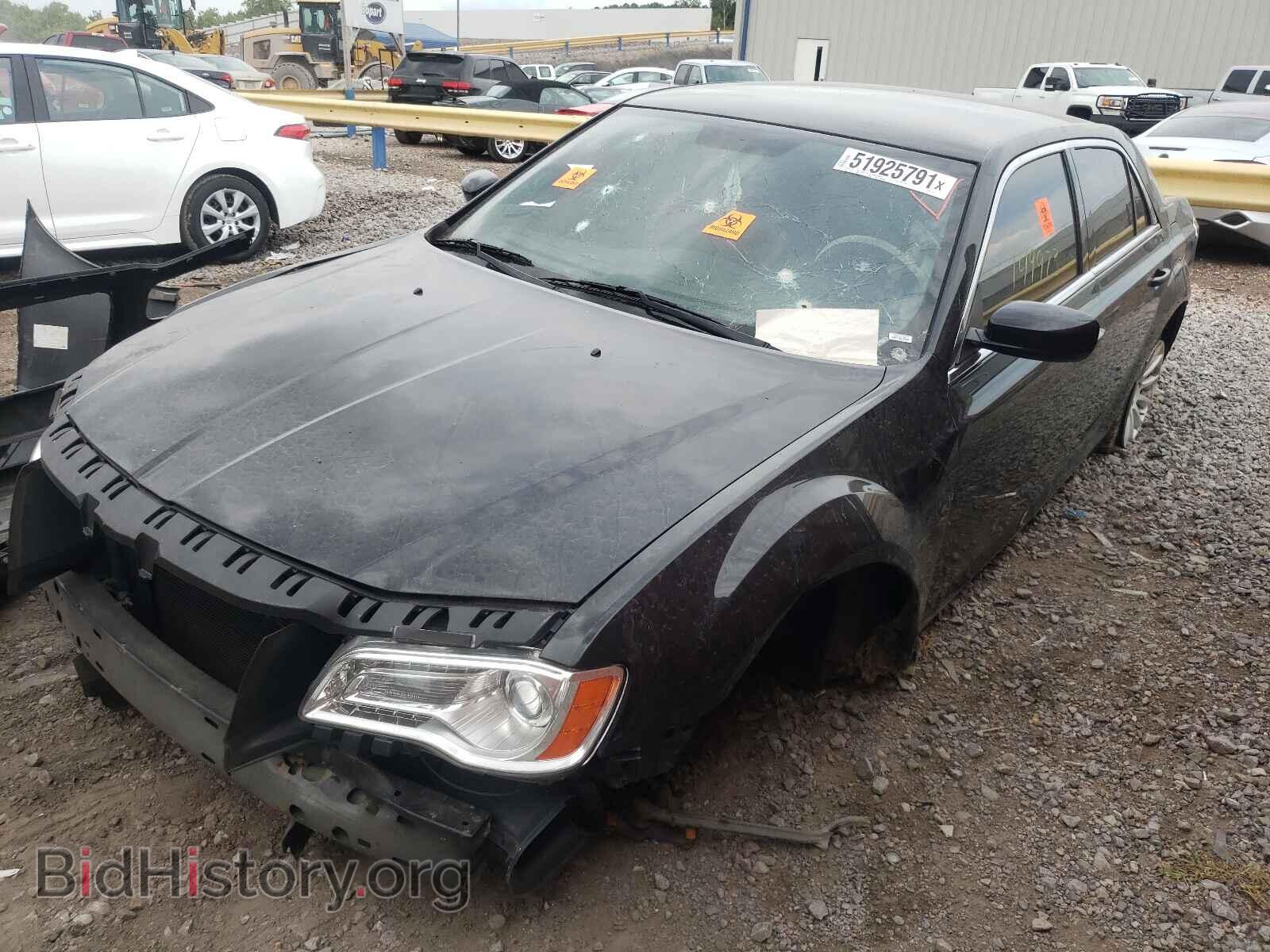 2012 CHRYSLER 300 - VIN: 2C3CCAAG8CH129727 - Фото 2