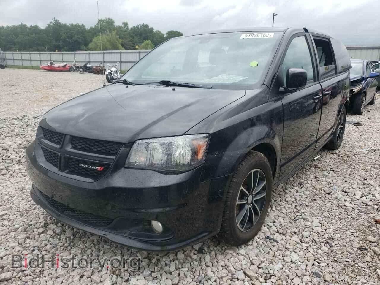 2018 DODGE CARAVAN - VIN: 2C4RDGCG8JR243933 - Фото 2