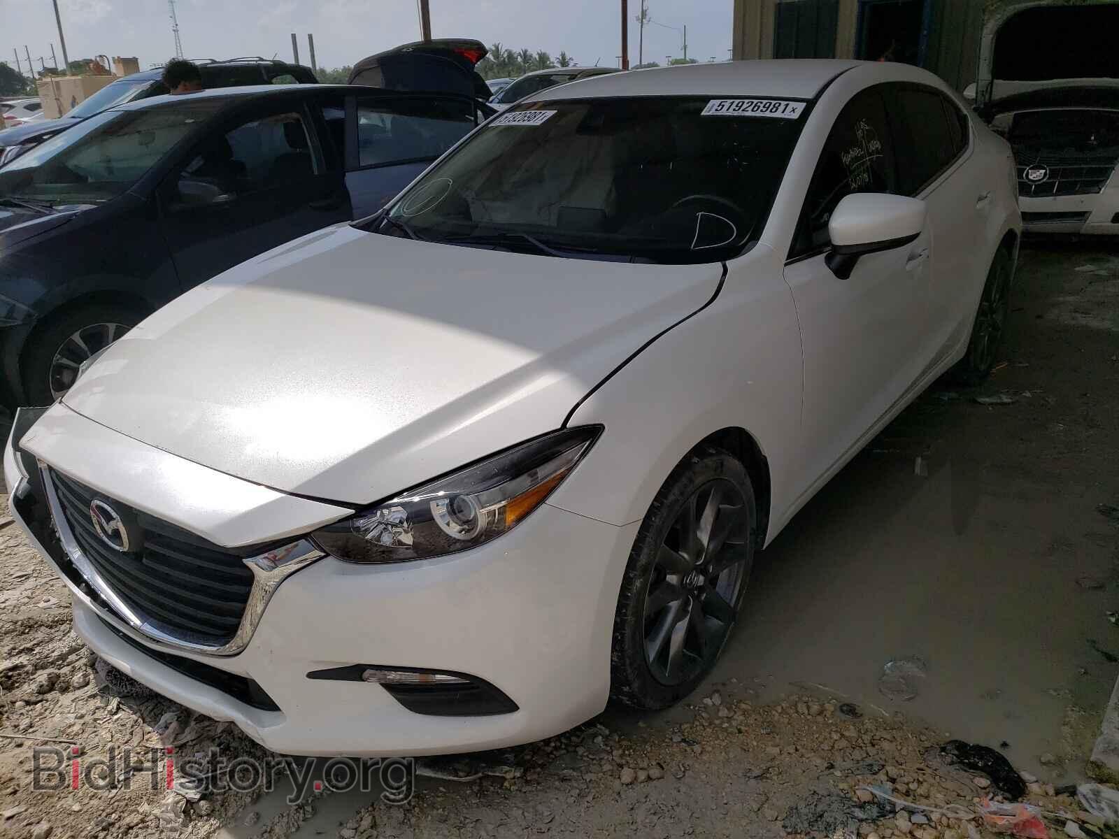 2018 MAZDA 3 - VIN: 3MZBN1V32JM162355 - Фото 2