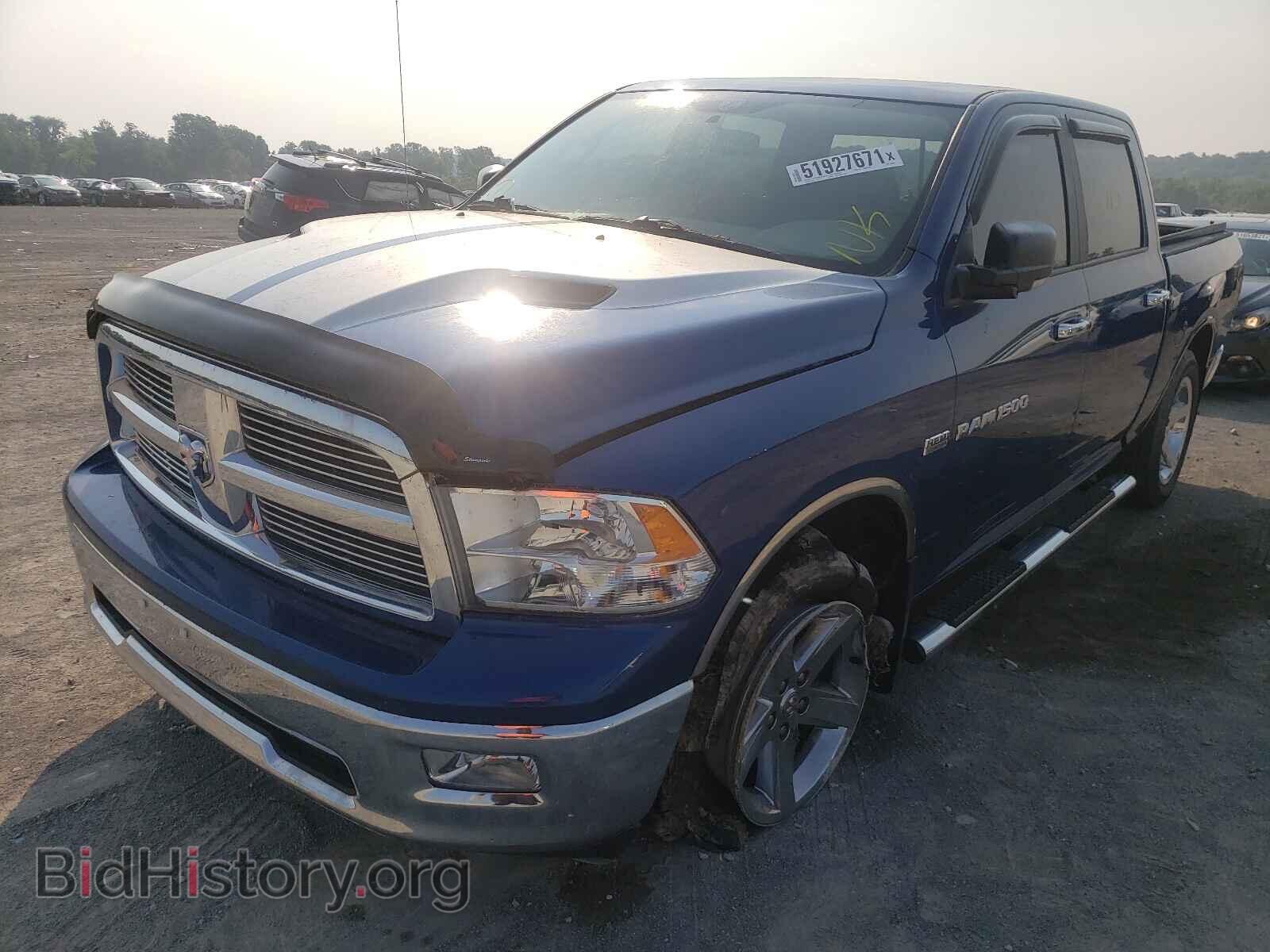 2011 DODGE RAM 1500 - VIN: 1D7RB1CT9BS601420 - Фото 2