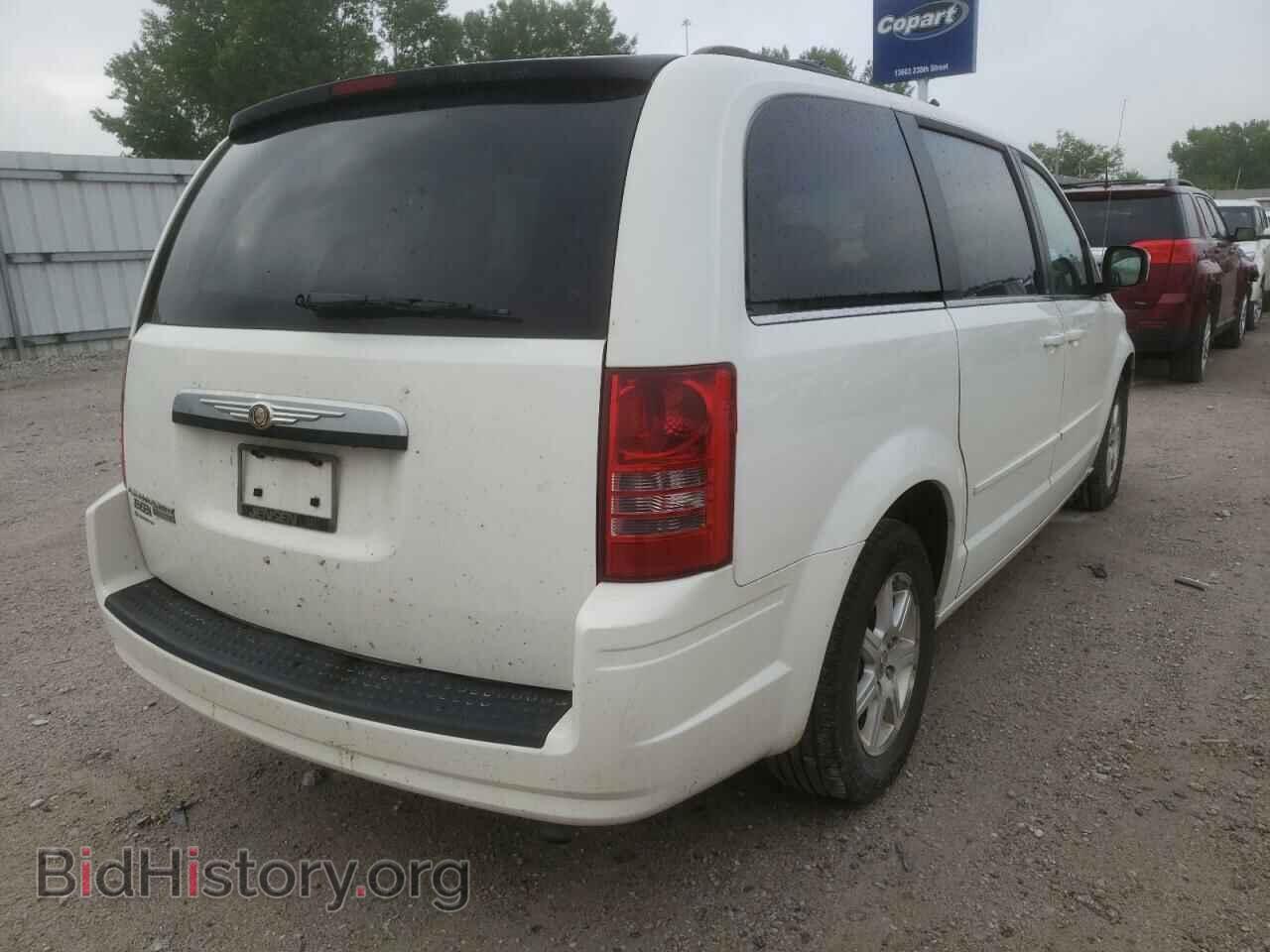 2008 CHRYSLER MINIVAN - VIN: 2A8HR54P38R114808 - Фото 4