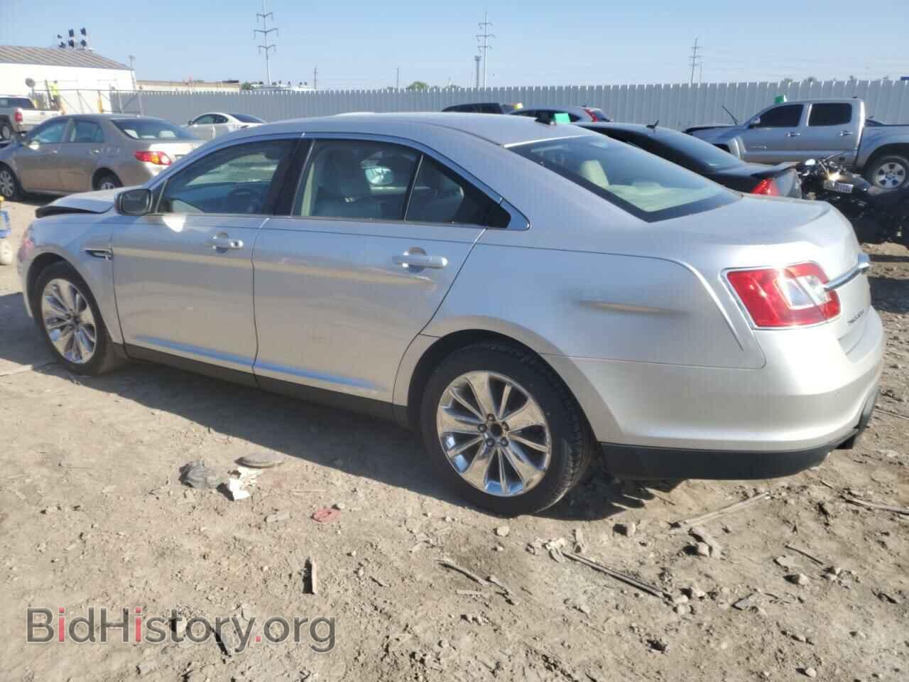 2010 FORD TAURUS - VIN: 1FAHP2FW5AG136564 - Фото 2