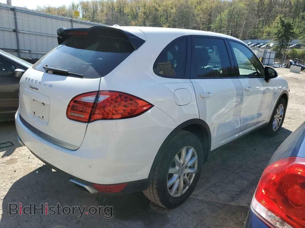 2013 PORSCHE CAYENNE - VIN: WP1AF2A23DLA44141 - Photo 3