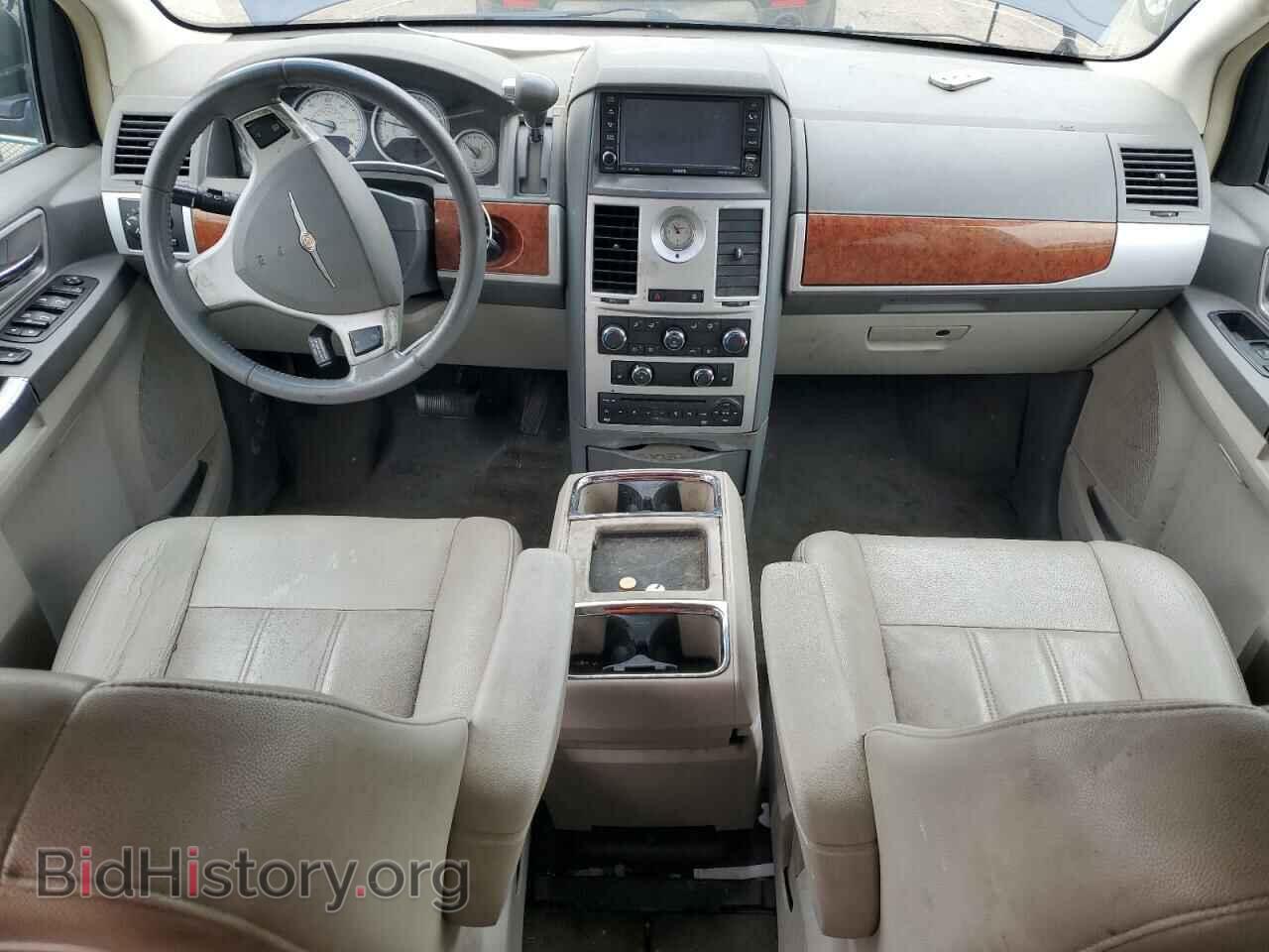 2008 CHRYSLER MINIVAN - VIN: 2A8HR54P18R803679 - Фото 8