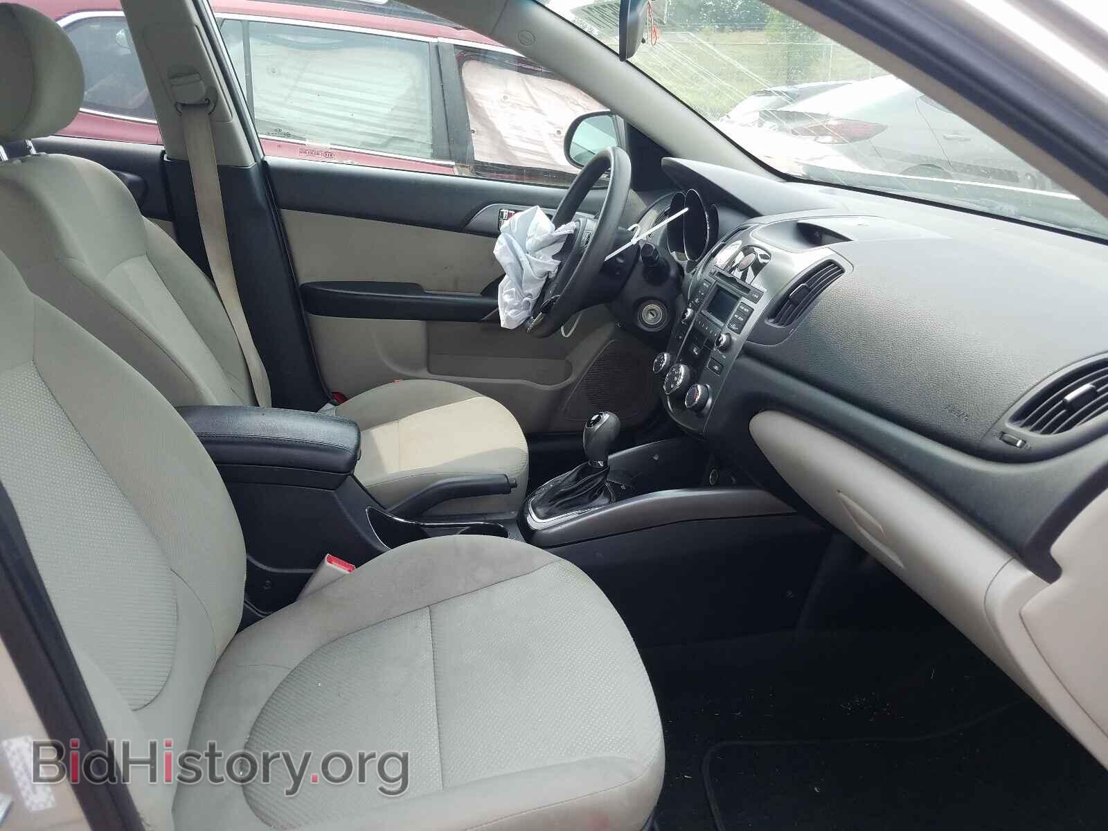2013 KIA FORTE - VIN: KNAFU4A28D5733733 - Фото 5