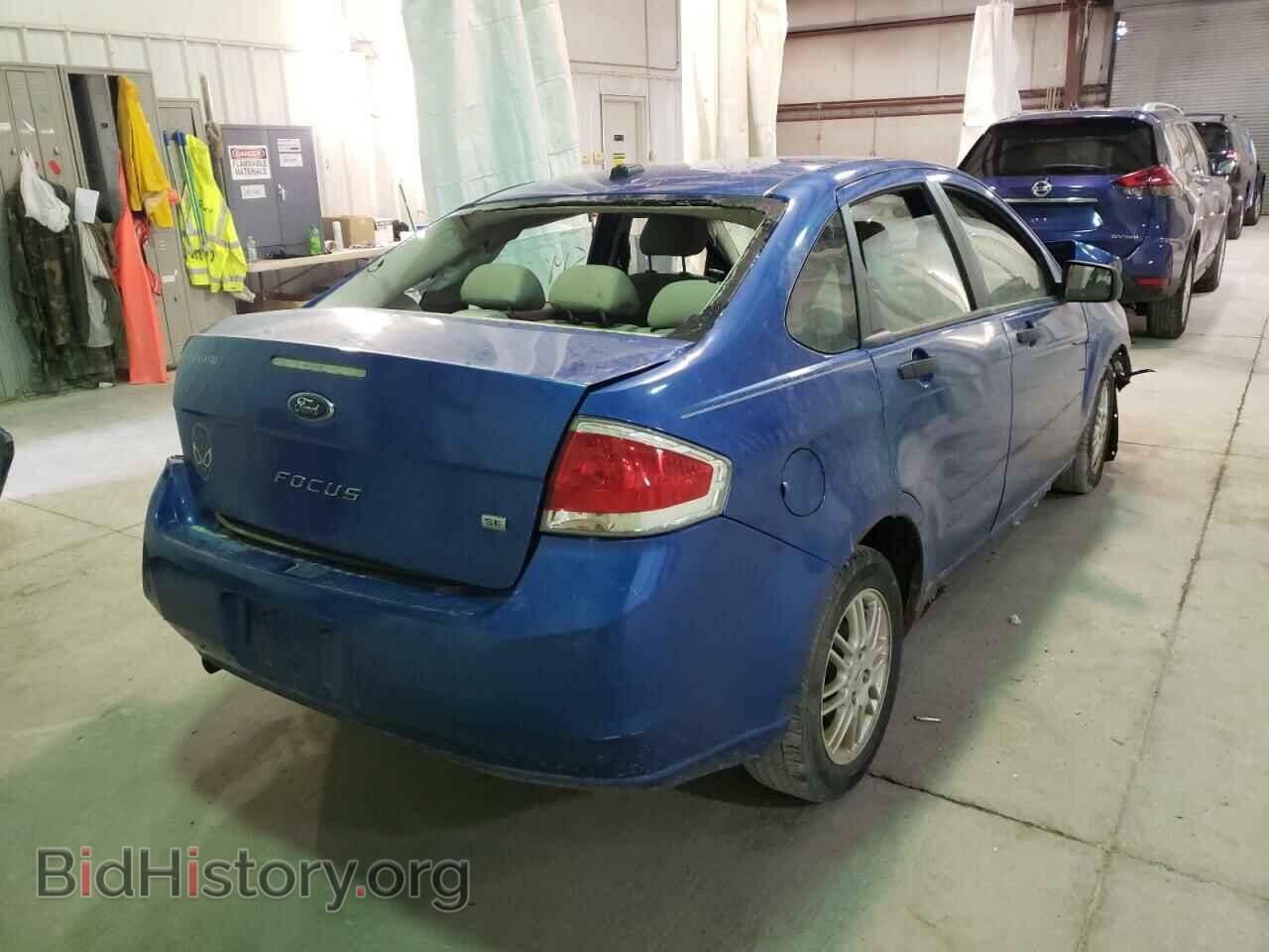 2011 FORD FOCUS - VIN: 1FAHP3FN2BW105048 - Фото 4