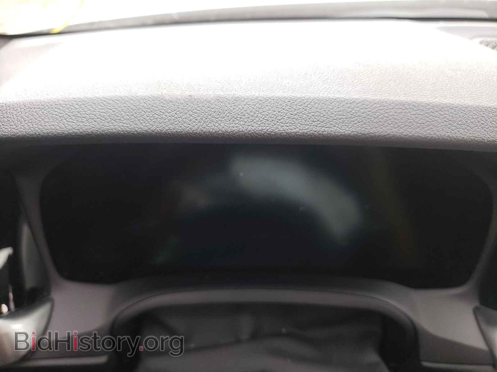 2021 BMW M3 - VIN: WBS33AY06MFK84115 - Photo 8