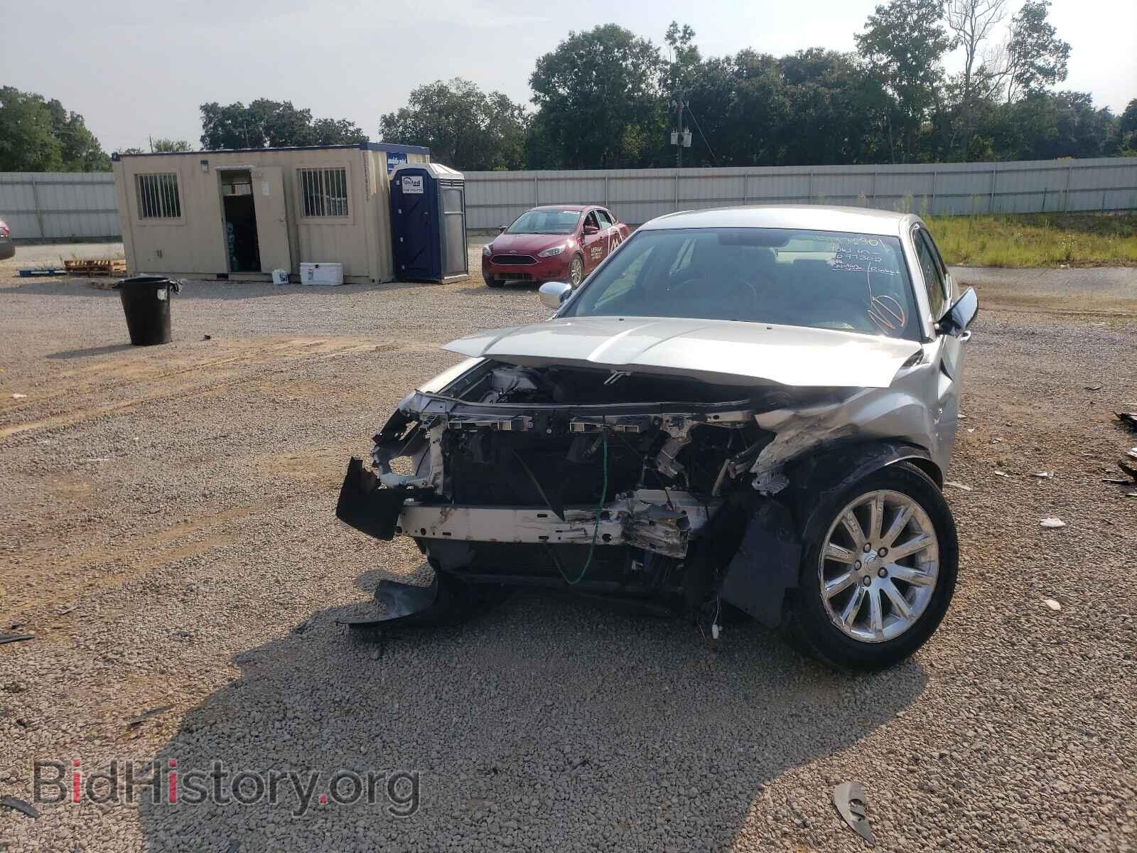 2011 CHRYSLER 300 - VIN: 2C3CA5CG7BH614384 - Фото 9