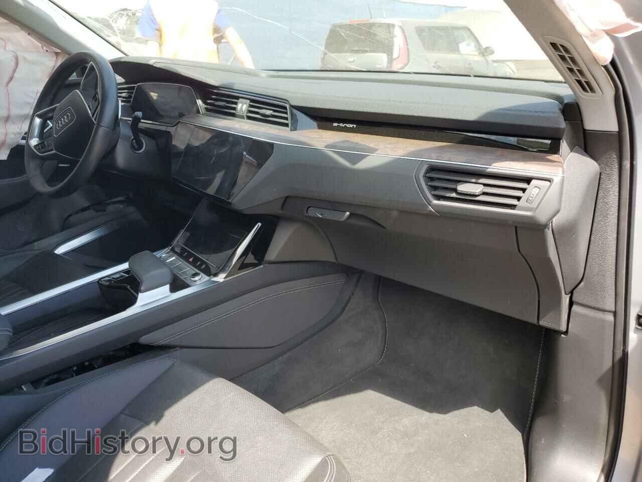 2019 AUDI E-TRON - VIN: WA1LABGEXKB022502 - Фото 8
