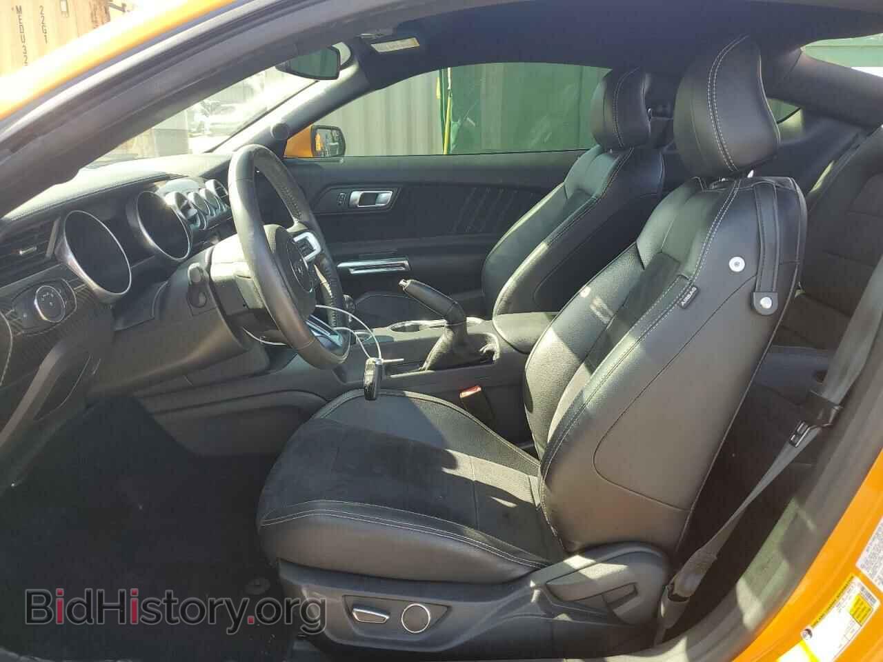 2019 FORD MUSTANG - VIN: 1FA6P8CF0K5137987 - Фото 7