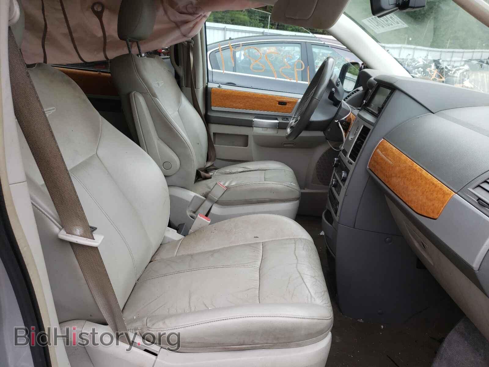 2010 CHRYSLER MINIVAN - VIN: 2A4RR6DX6AR183641 - Фото 5