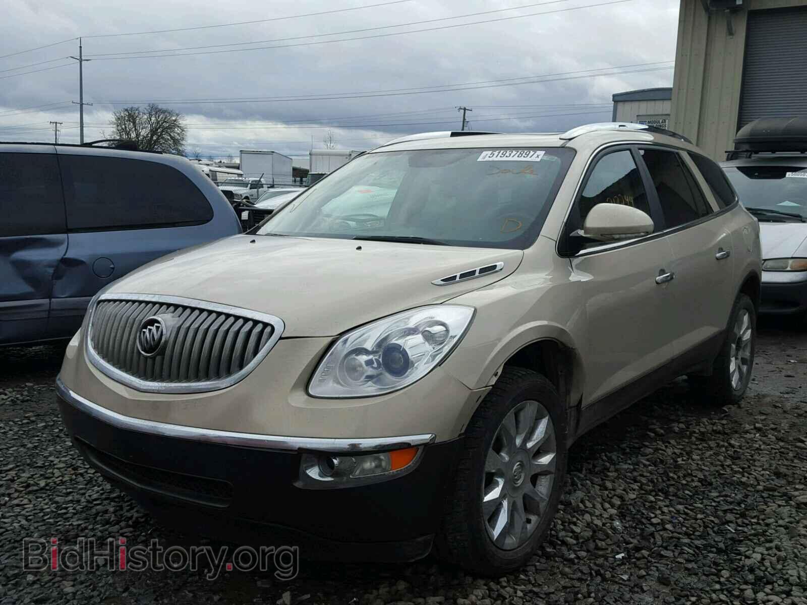 2011 BUICK ENCLAVE - VIN: 5GAKVCED8BJ276917 - Фото 2