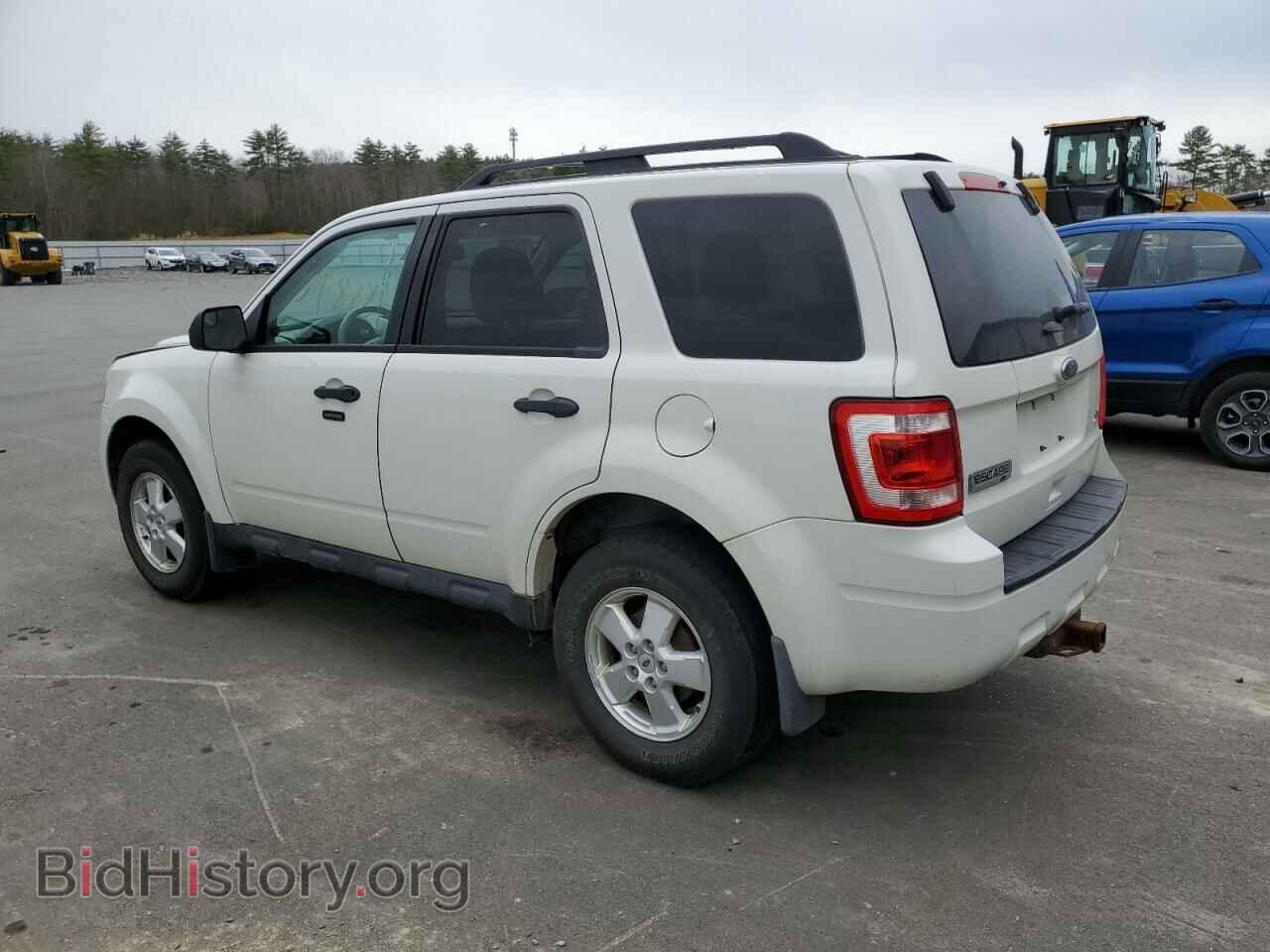 2012 FORD ESCAPE - VIN: 1FMCU9DGXCKB98197 - Фото 2